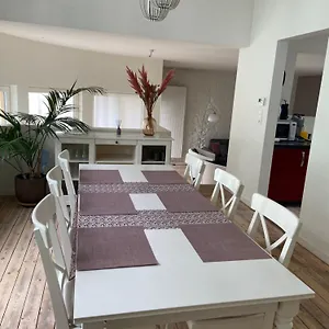 https://casa-villa-borghese.hotelsghent.com