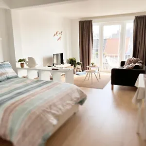 https://quiet-cosy-studio.bruges-hotels.info