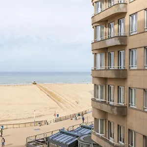 https://miramar-garage-available.ostend-hotel.net