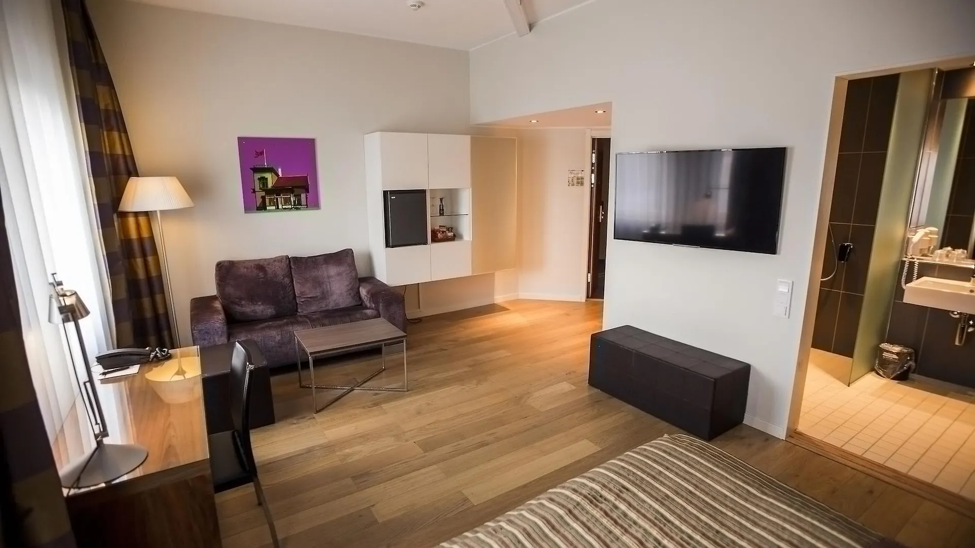 Quality Hotel Edvard Grieg Bergen 4*,